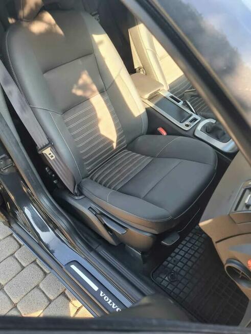 Samochód Volvo V50 2009 rok