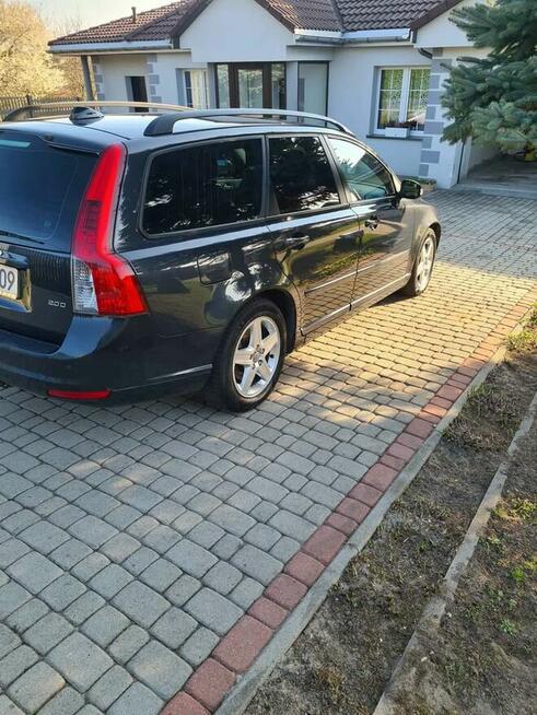 Samochód Volvo V50 2009 rok
