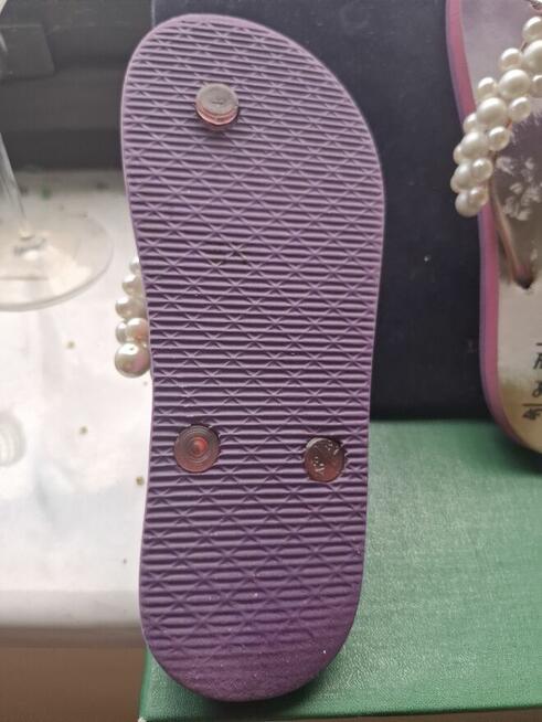 Ozdobne klapki japonki