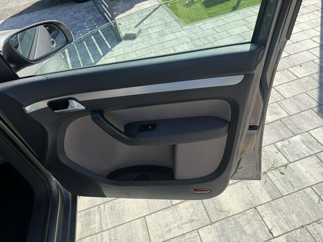 Volkswagen Touran zadbany - oryginalny przebieg !!!