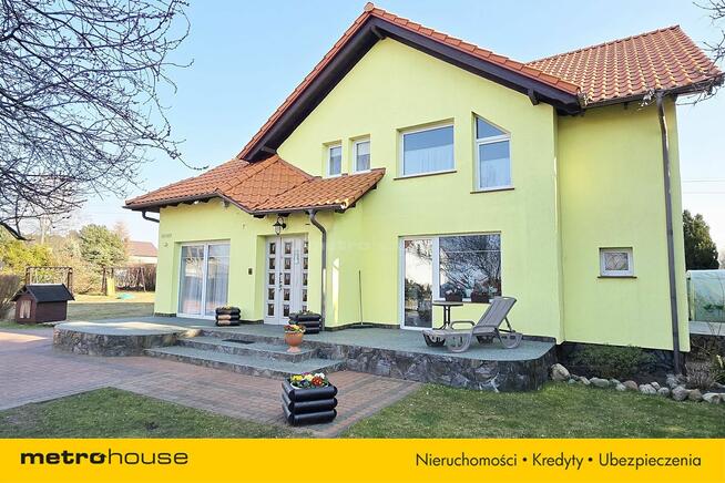 DOM NAD MORZEM Z POKOJAMI DLA TURYSTÓW