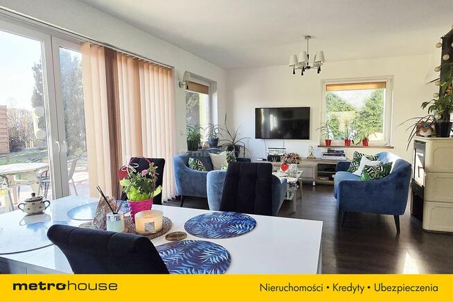 DOM NAD MORZEM Z POKOJAMI DLA TURYSTÓW