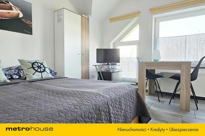 DOM NAD MORZEM Z POKOJAMI DLA TURYSTÓW