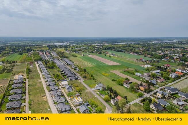 Dom w stanie surowym zamkniętym Jachranka