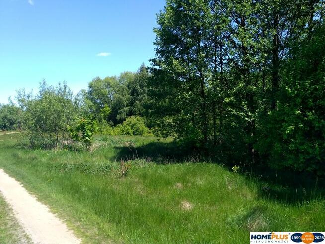 Działka o pow. 25 000 m² pod zabudowę i rekreację.