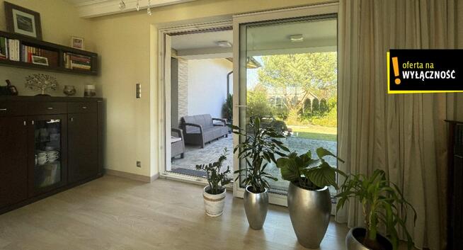 Dom Wola Kopcowa gm. Masłów, Wspólna