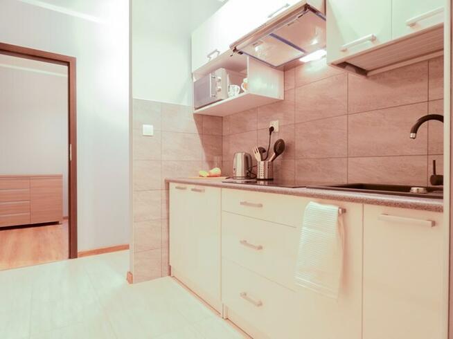 Osiedle Avia 1, Czyżyny,słoneczny pokój z balkonem