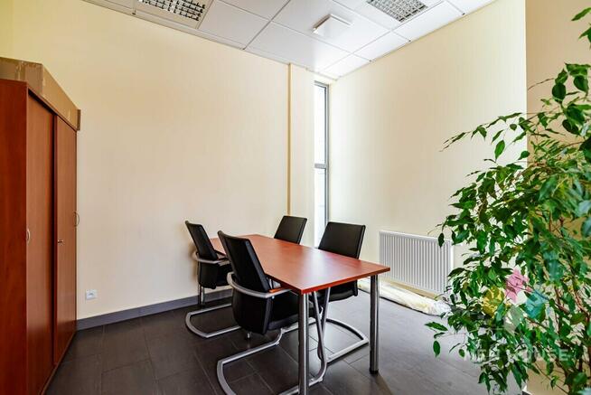 Gutkowo, obiekt do wynajęcia, 237,42 m.postojowe