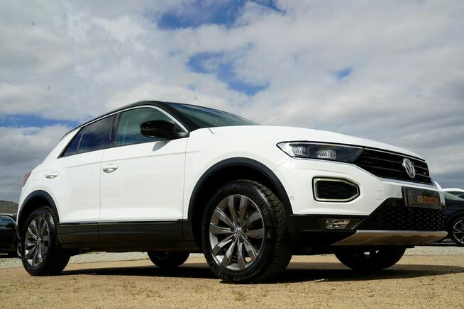 Volkswagen T-Roc FUL LED automat DSG blis NAWI sam parkuje ACC kamera SKORA 4x4 beats