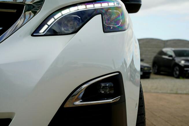 Peugeot 3008 GT ful led skóra masaze ACC kamery EL.KLAPA sam parkuje PANORAMA 4x4