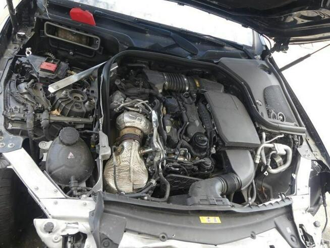 Mercedes E 200 2,0 Diesel 195KM E220 d T 4Matic 9G-Tronic Avantgarde Zadbany