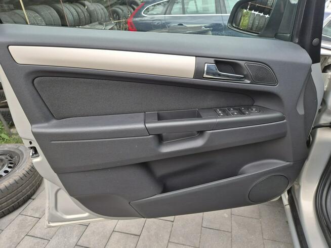 Zafira 1.8 benzyna Innovation 140km XENON pdc 7 foteli SERWIS 2008