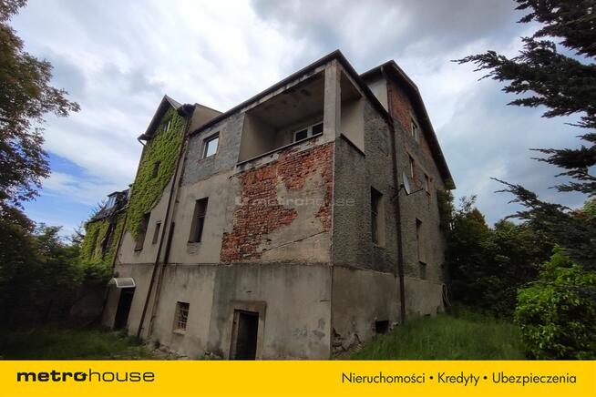 Budynek 4 poziomy, 586,2 m2, opcja 11 mieszkań!