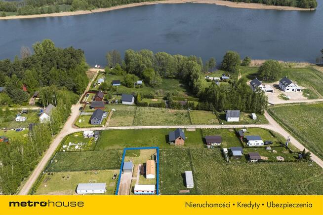 Działka Rekreacyjna Dwa Domki Nad Jeziorem Skarlin