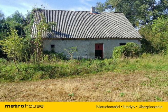 Działka siedliskowa z domem o powierzchni 57 arów