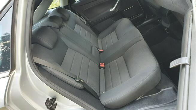 Ford Mondeo 2.0 146KM # TITANIUM # Convers+ # NAVI # Parktronic # Serwisowany !!!