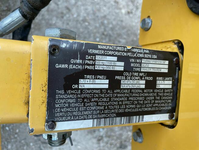 Sprzedam frezarkę do pni Vermeer