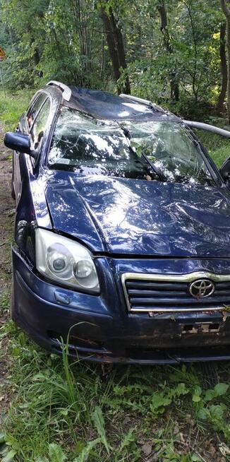 Toyota Avensis t25 Cała lub na Części