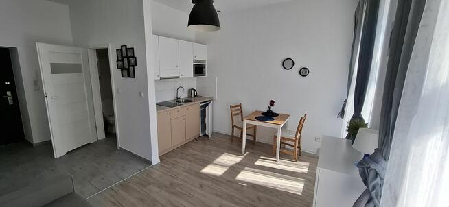 Legionów 79 – kawalerka z aneksem, 1980