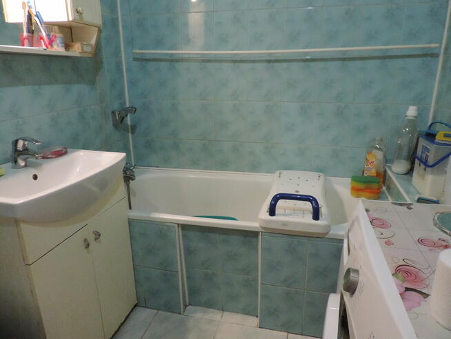 M-3 osiedle Batorego, wysoki parter, loggia