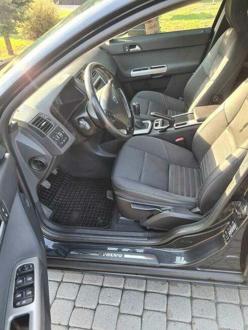 Samochód Volvo V50 2009 rok