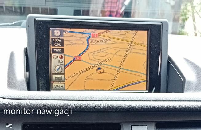 Lexus CT 200 idealna oszczędna hybryda gratis hulajnoga