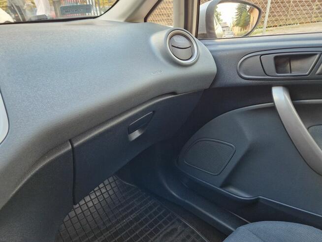 Ford Fiesta VII 1,6 95KM Dobry stan! Oszczędne!