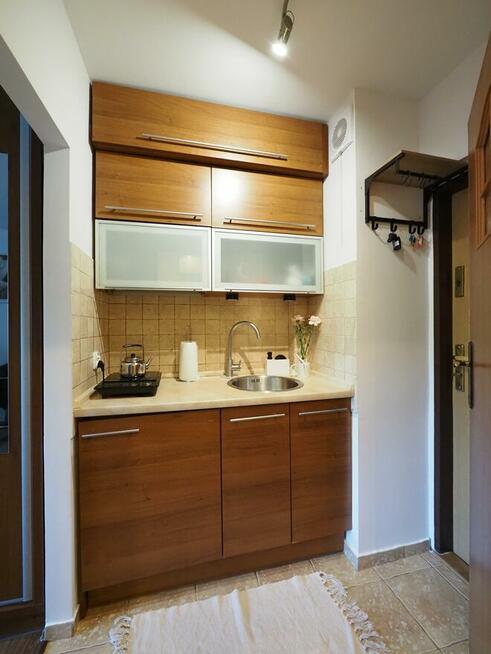 Wynajmę kawalerkę 16m2 Bielany koło Metra Młociny