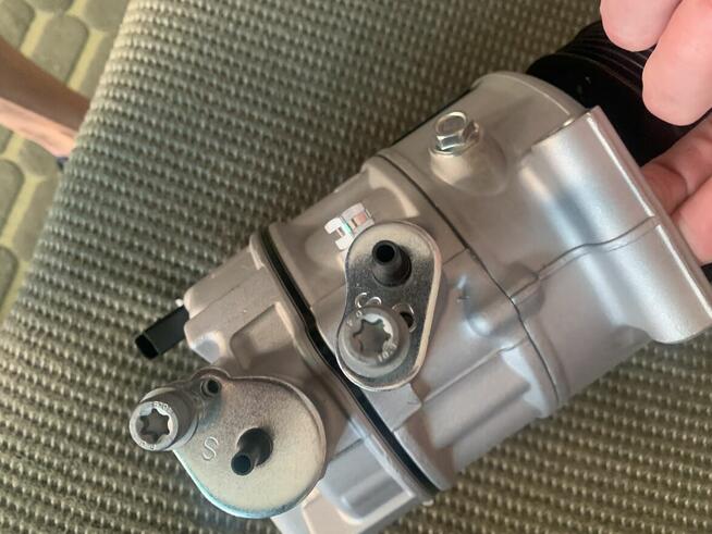 Sprężarka klimatyzacji do samochodu NOWA!!!