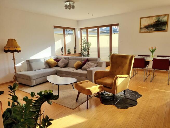 Komfortowe mieszkanie (m3) w Piasecznie z garażem