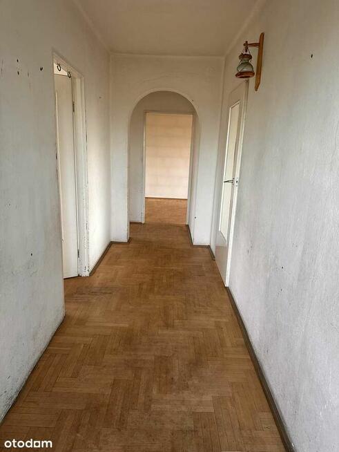 Sprzedam przestronny dom z garażem w mieście