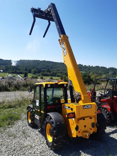 Ładowarka teleskopowa jcb 525-60
