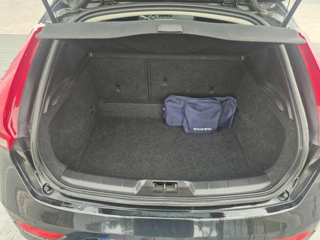 Volvo V40 T3 • 1.6 150 KM Benzyna • Salon Polska • Prywatny