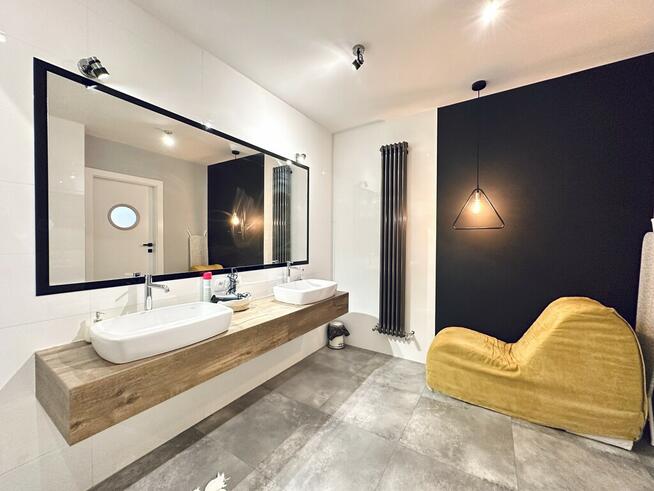 Dwupoziomowy apartament z widokiem na Stare Miasto