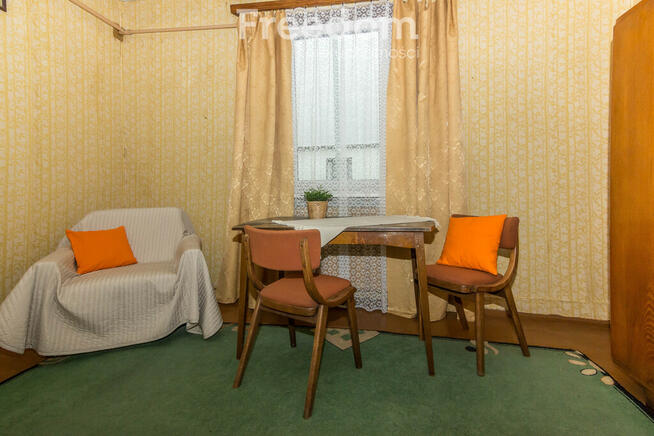 Na sprzedaż drewniany dom w Boćkach.