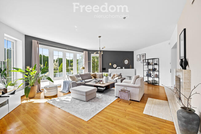 Dom wolnostojący 285 m², działka 1666 m² | Banino