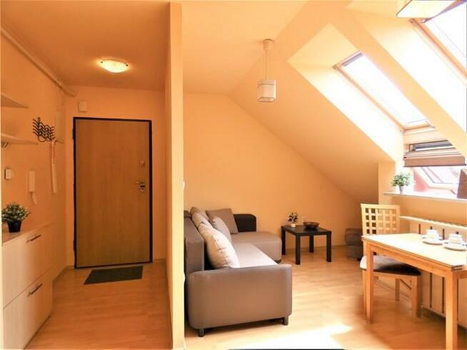 Ziobrowskiego 3, Łagiewniki, kawalerka przy lesie