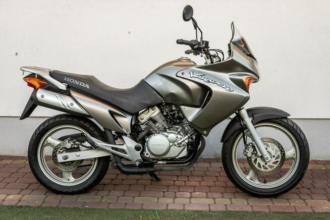 Honda Varadero 125 R 2003 Raty Transport Największy Wybór Motocykli W PL