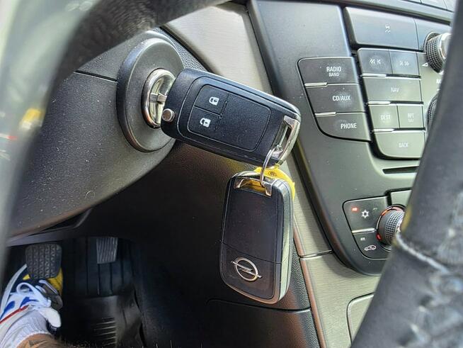 Opel Insignia 1.8 Benzyna 140 KM, Nawigacja, Bluetooth, Klimatyzacja, Isofix, USB