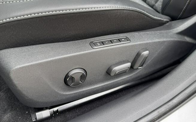 Škoda Octavia Sportline 2.0TDI 150KM DSG 2024 Bezwypadkowy FV VAT23% Salon PL