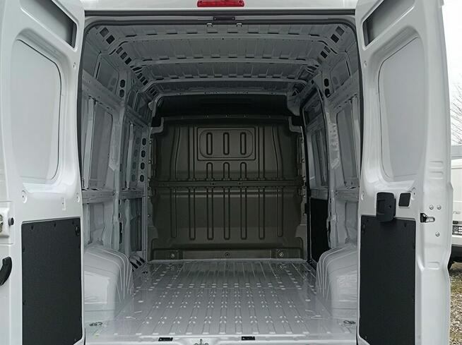 NOWY MODEL Opel Movano Furgon 120KM L2H2 -- 11,5m3 RP 2025 OD RĘKI!