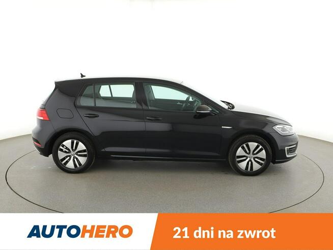 Volkswagen Golf FV23% full LED navi klima auto czujniki parkowania