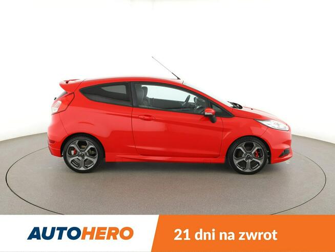 Ford Fiesta klima auto navi RECARO gzrane fotele kamera i czujniki parkowania