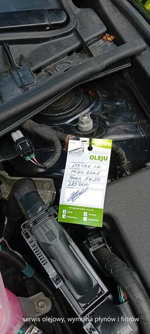 Lexus CT 200 idealna oszczędna hybryda gratis hulajnoga