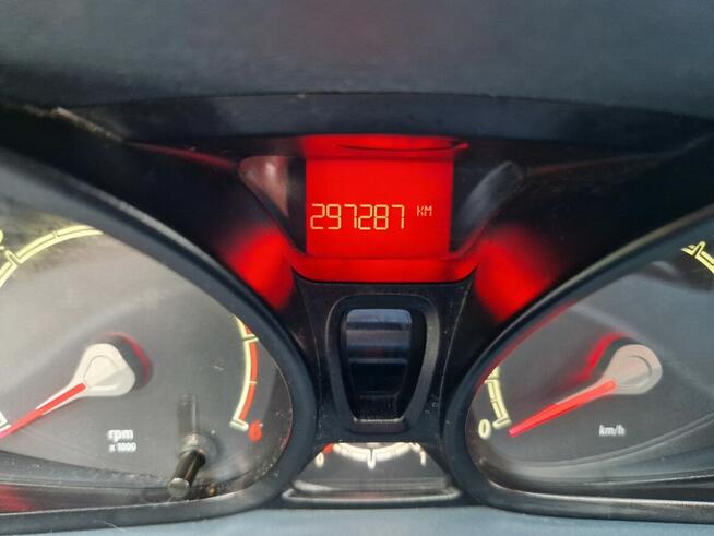Ford Fiesta VII 1,6 95KM Dobry stan! Oszczędne!