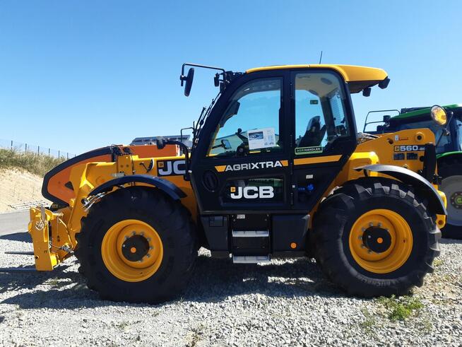 Ładowarka teleskopowa JCB 560-80