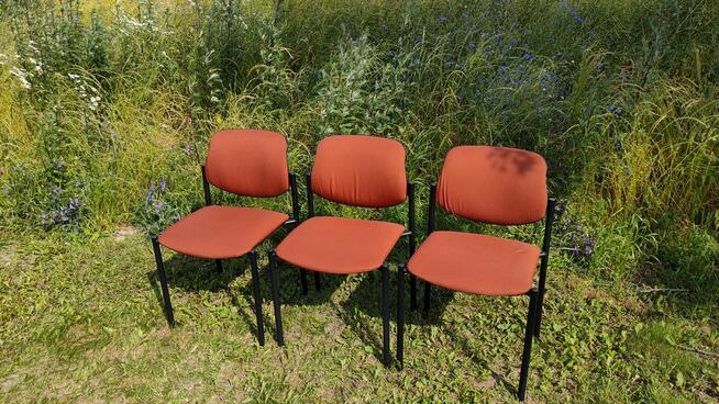 Krzesła tapicerowane INS Nowy Styl - 40 zł za sztukę / 100 z