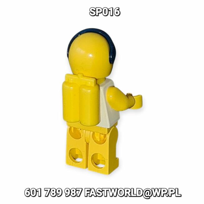 Lego Futuron Yellow SP016