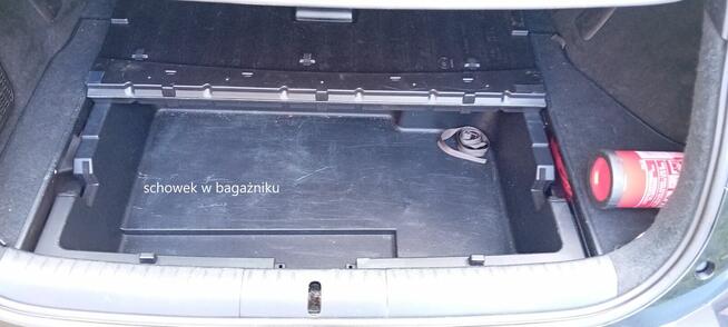 Lexus CT 200 idealna oszczędna hybryda gratis hulajnoga