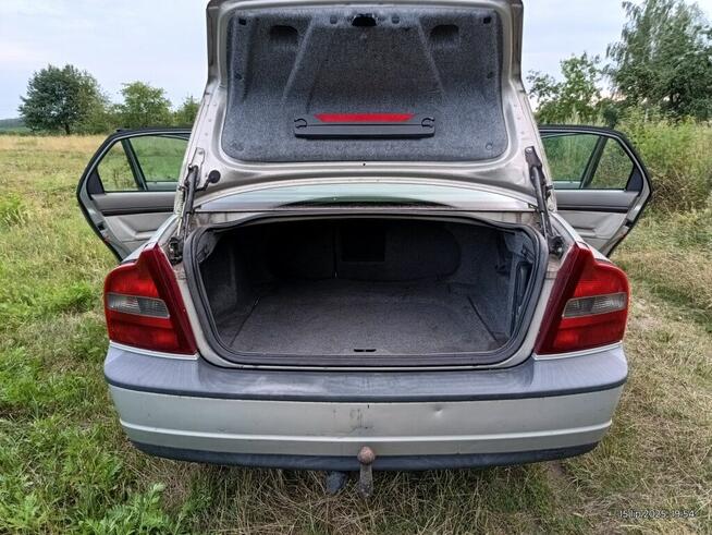 VOLVO S80 2.5TDI 140KM SKÓRA CLIMA ESP ABS 8Air 4El.szyb HAK